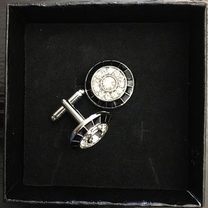 NWOT Men’s Cuff links